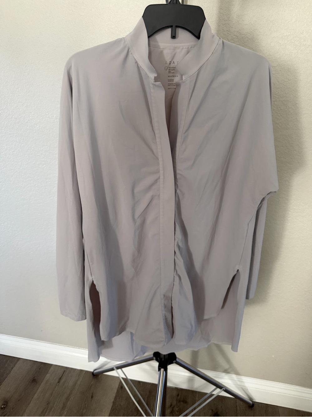ADAY Women’s Something Borrowed Oyster Gray Open Front Long Sleeve Shirt